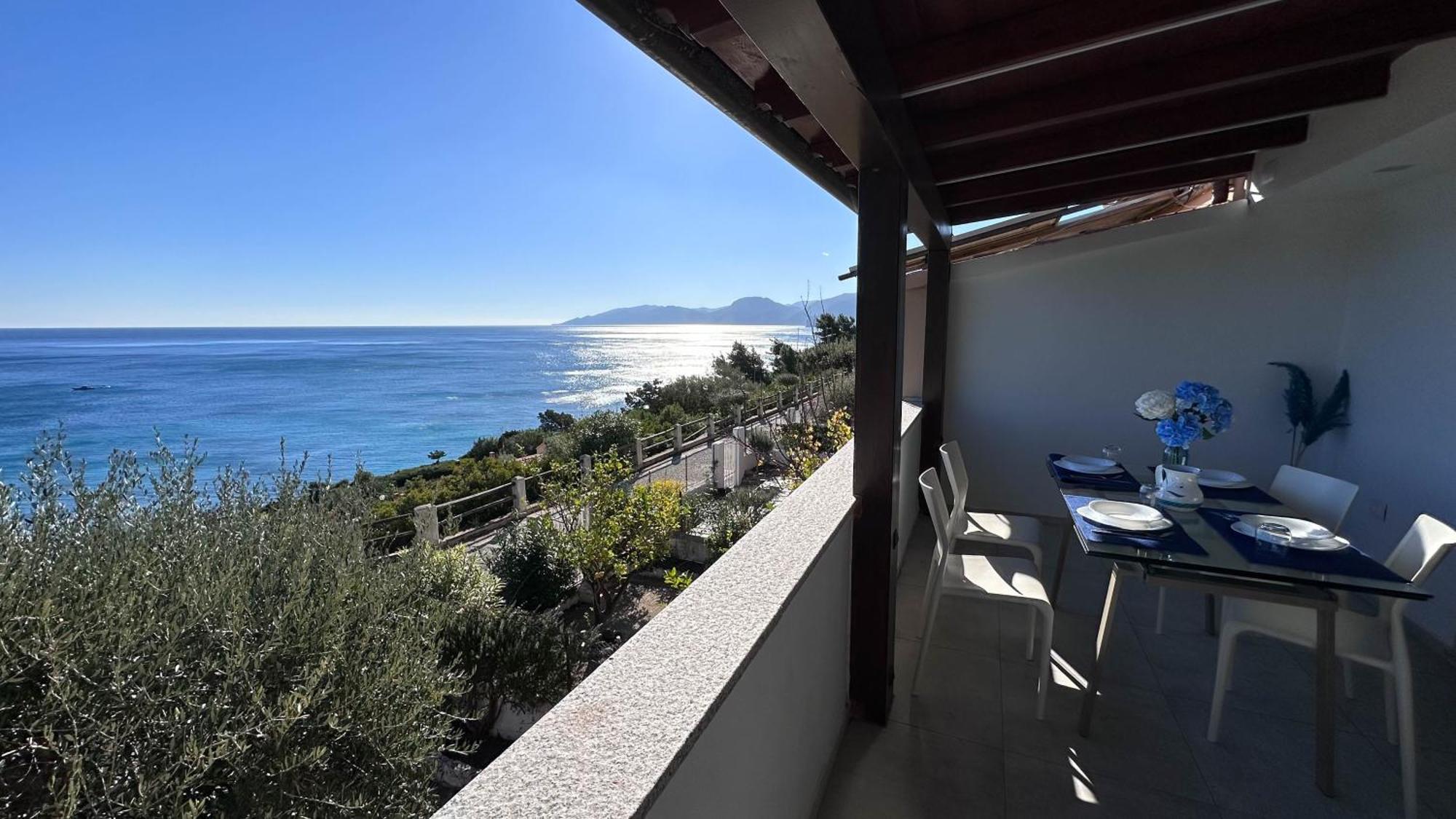 Mama House Con Vista Mare Cala Gonone Exterior foto