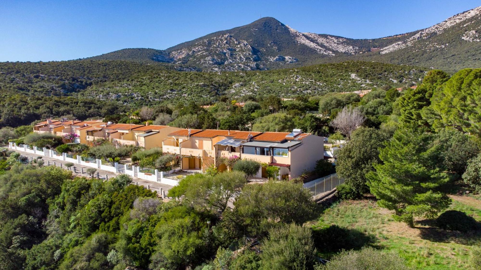 Mama House Con Vista Mare Cala Gonone Exterior foto